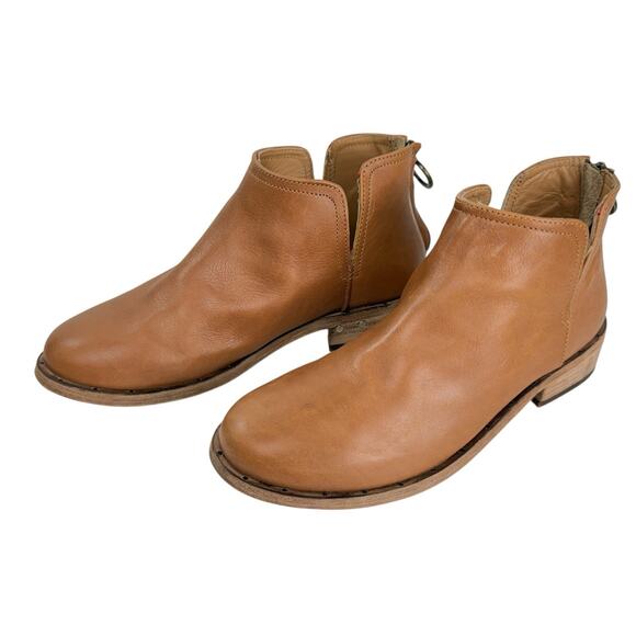 Beek Falcon Short Ankle Boots Women Size 7 Cognac Leather Cut Out Zip  Handmade - Picture 1 of 8